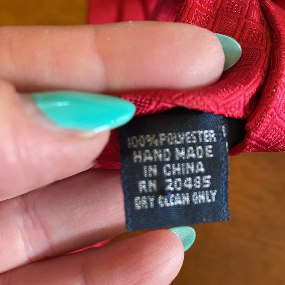 Pierre Cardin Red Slim Tie NEW NWT - Picture 6 of 6